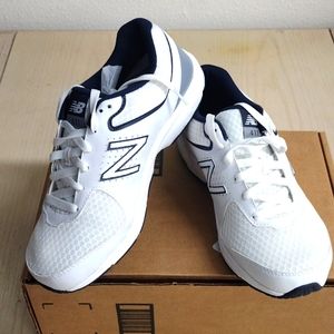 New Balance MW411WB2 Cush Walking Shoe!